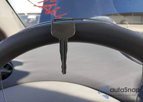 2001 Toyota Echo из США, поврежденный, VIN JTDBT123010124882